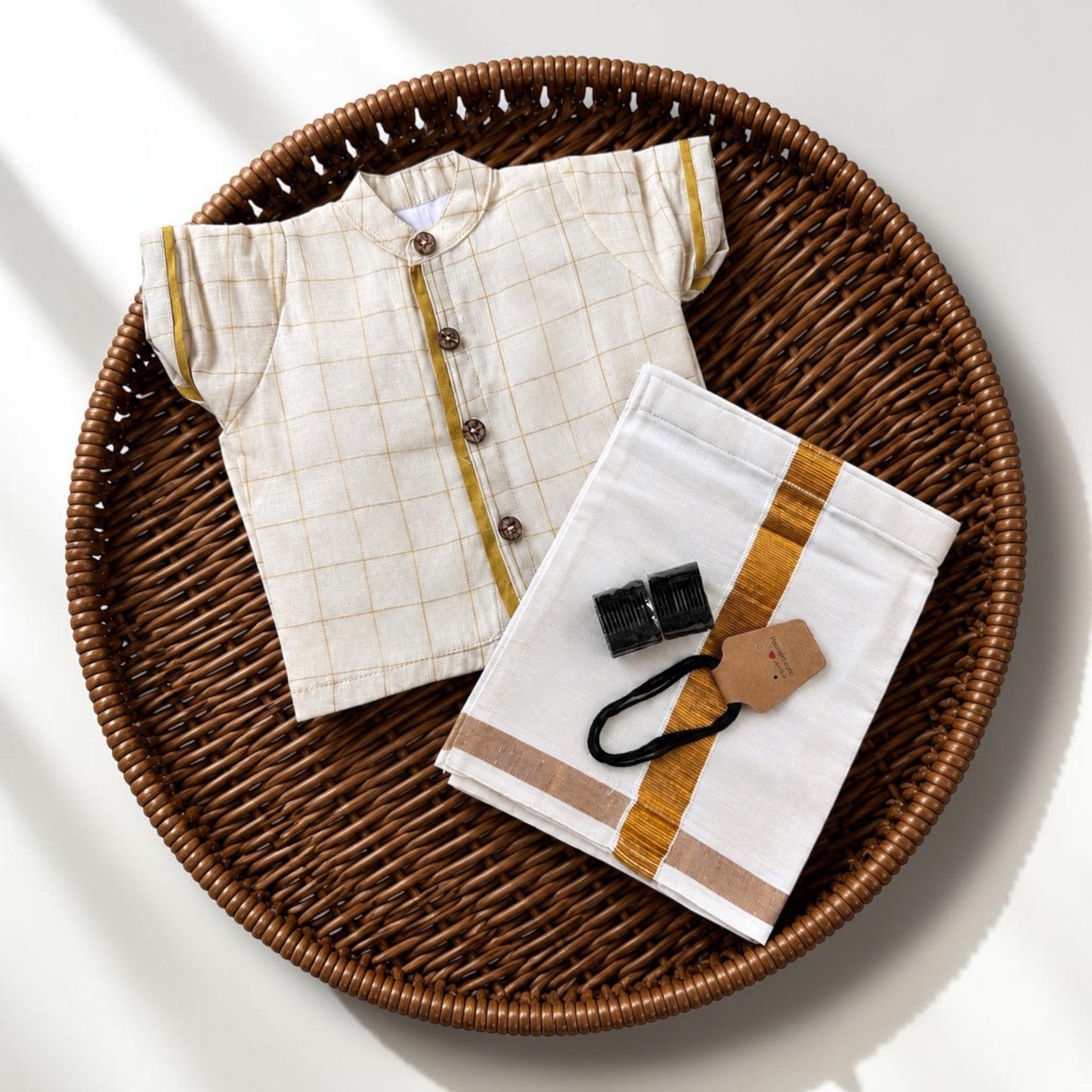 Golden Tissue Check Kurta & Mundu Noolukettu Set