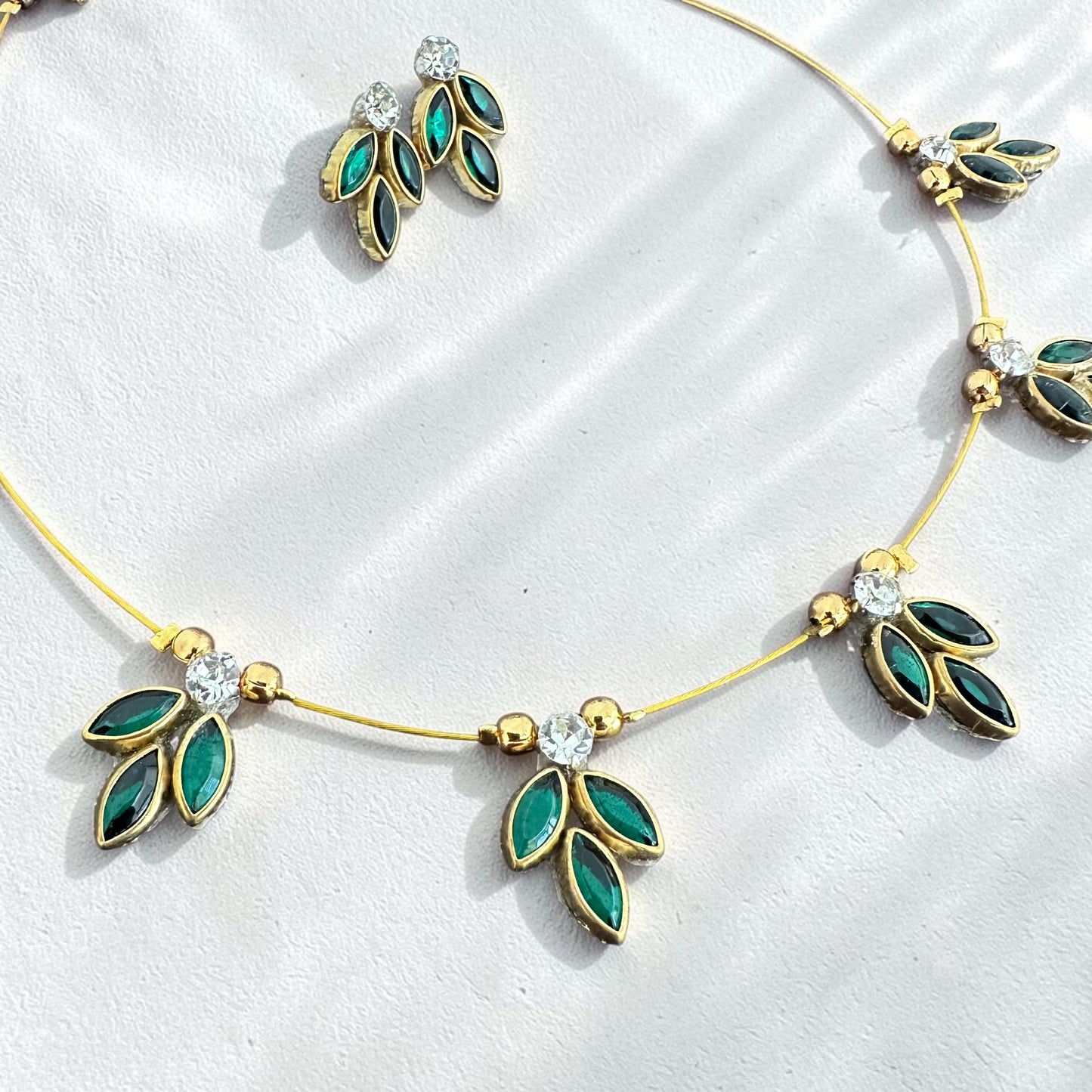 Green Petal Charm Invisible Necklace with Earrings Set