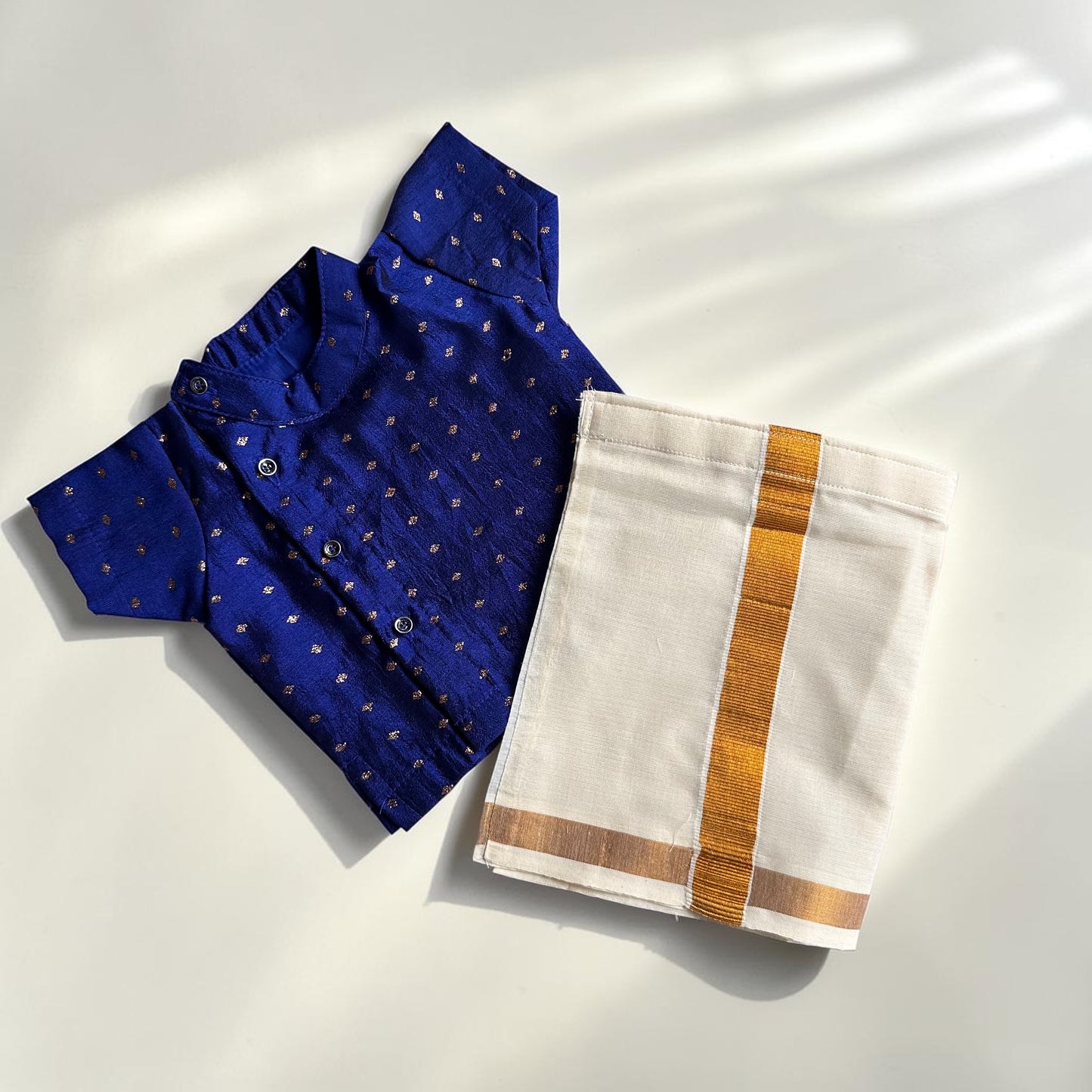 Royal Blue Kurta & Mundu Noolukettu Set