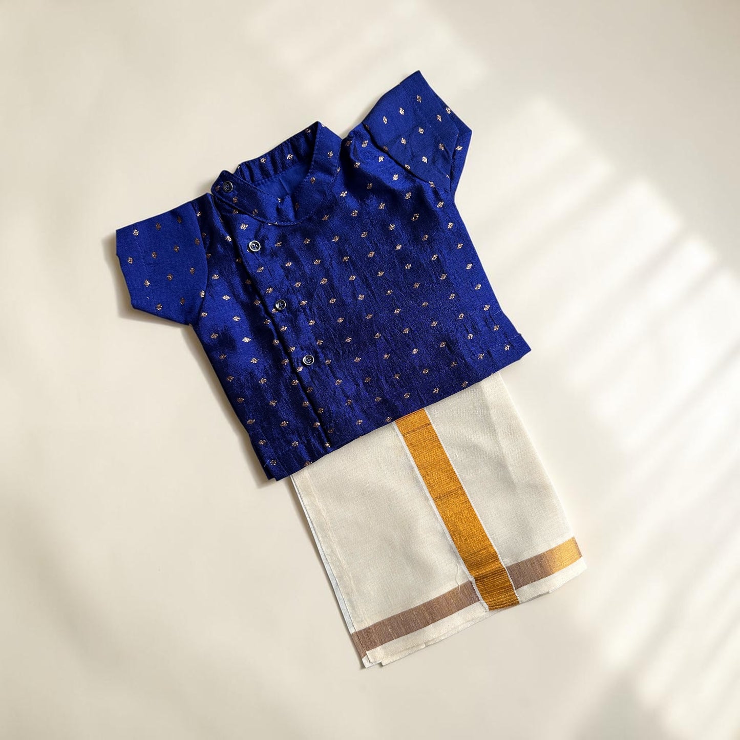 Royal Blue Kurta & Mundu Noolukettu Set