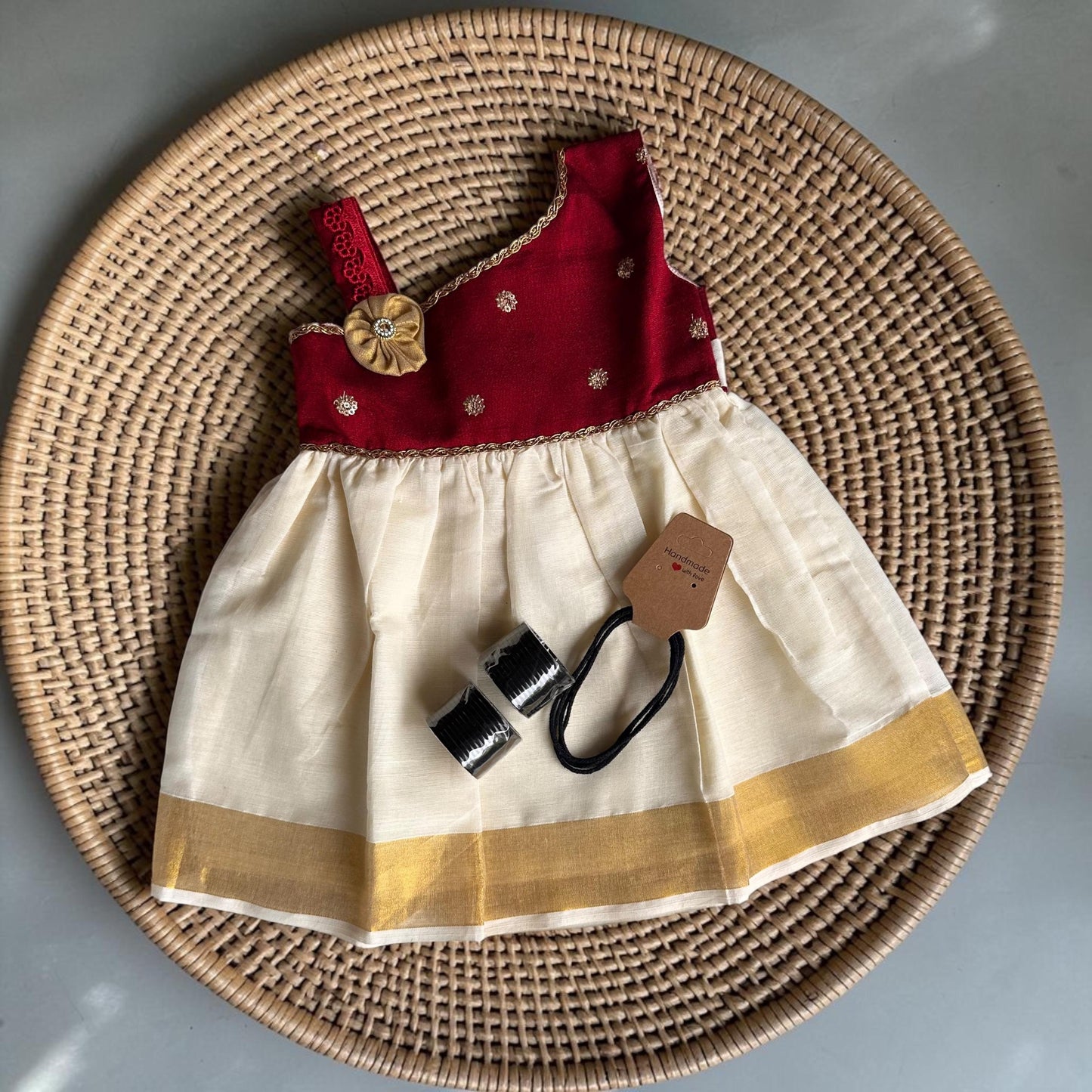 Maroon Kasavu Noolukettu Dress Set