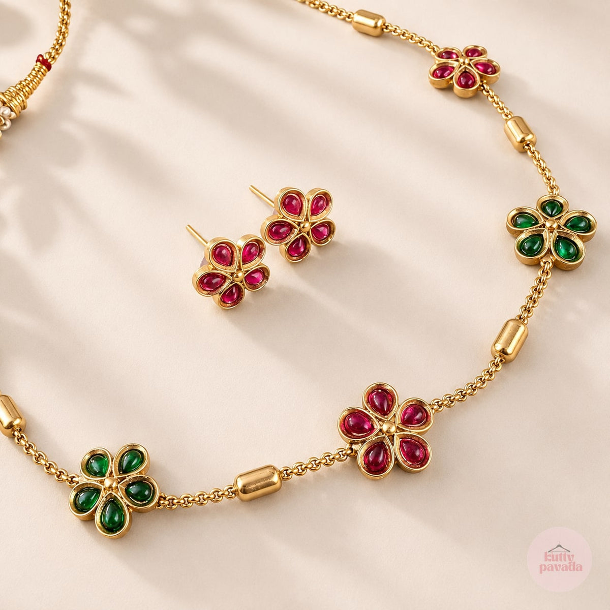 Ruby Green Floral Necklace and Earrings Set