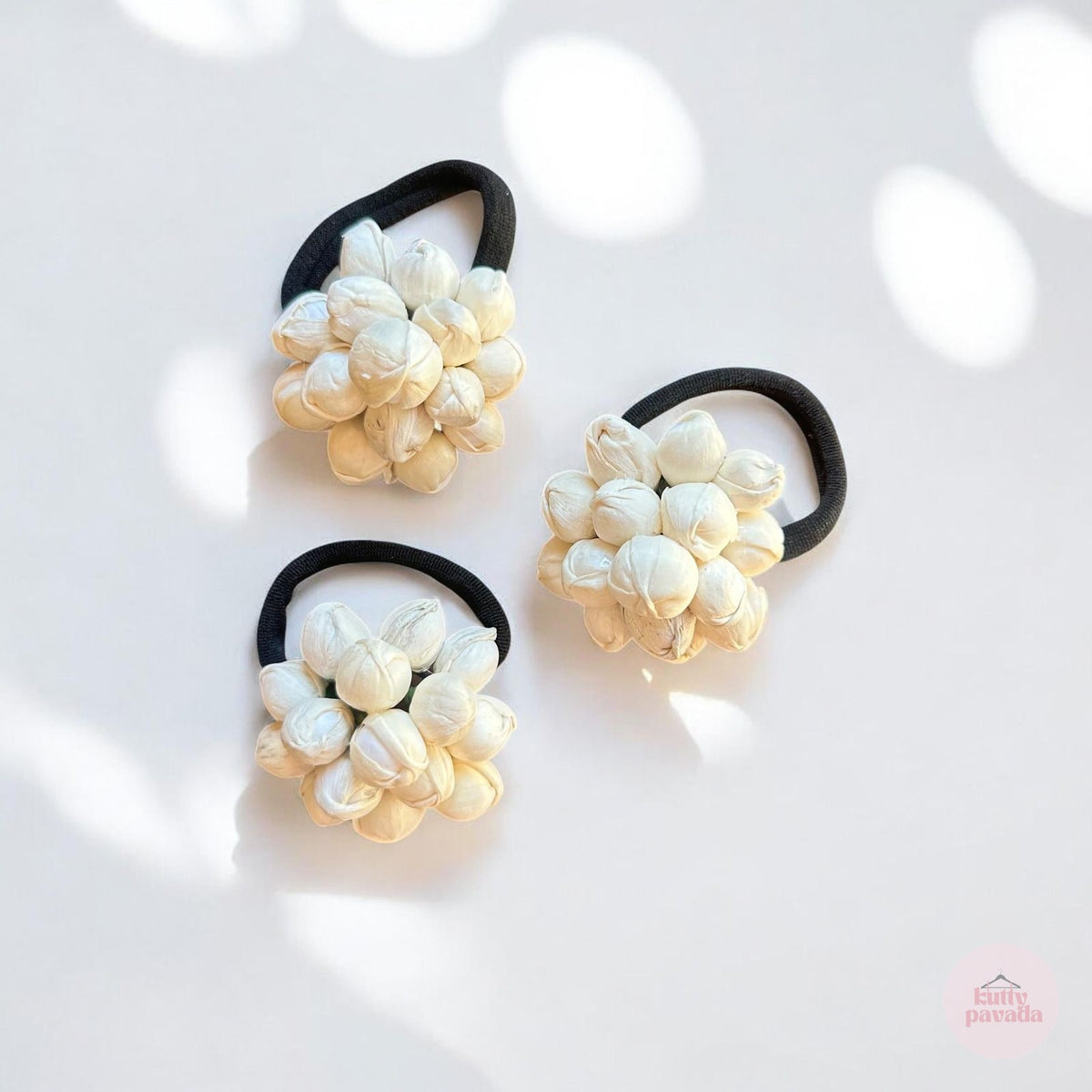 Mullapoo Hair Tie