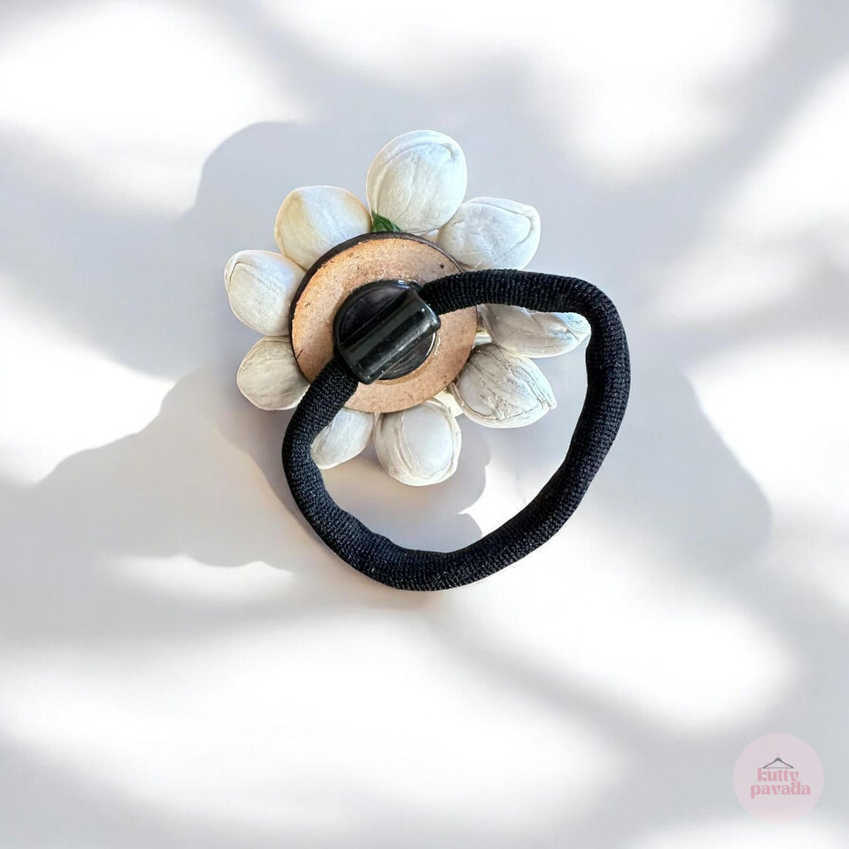 Mullapoo Hair Tie