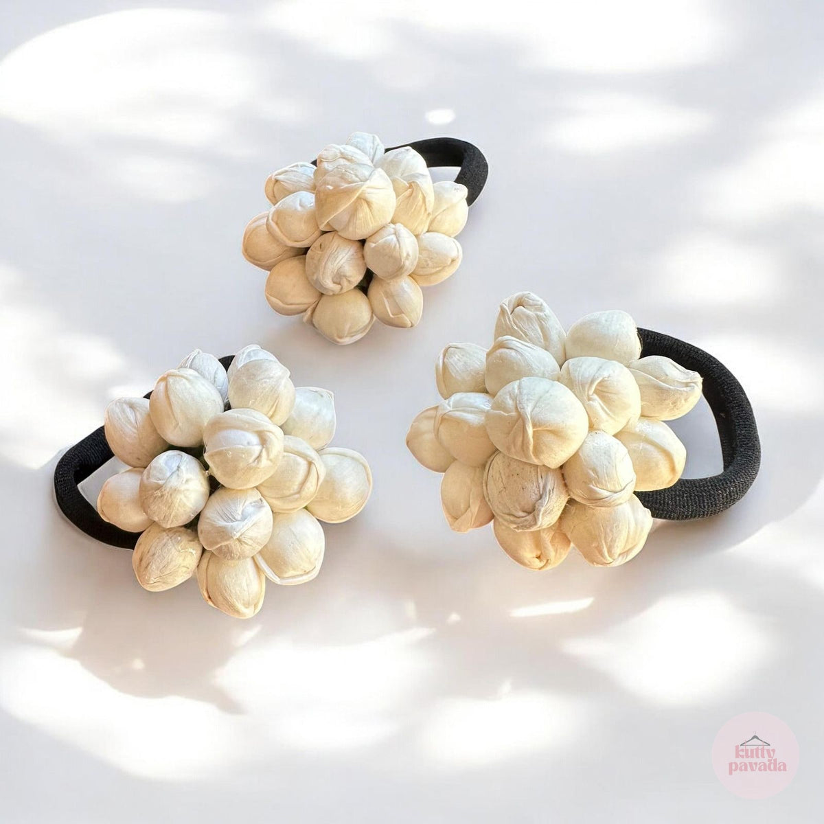 Mullapoo Hair Tie