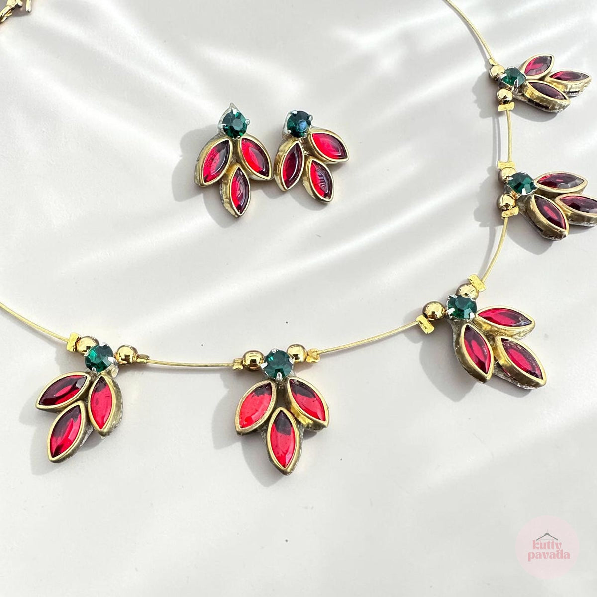 Green & Red Petal Charm Invisible Necklace with Earrings Set
