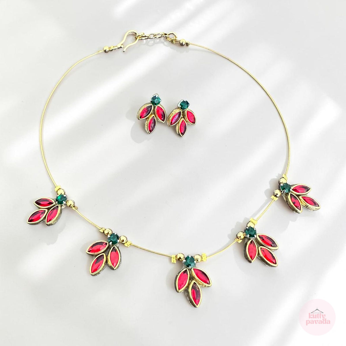 Green & Red Petal Charm Invisible Necklace with Earrings Set