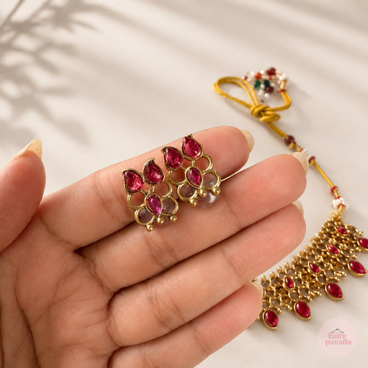 Red Traditional Choker Necklace with Earring Set